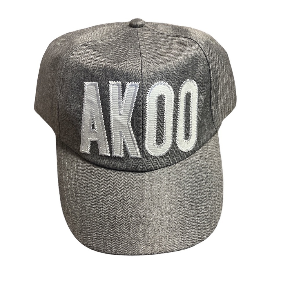 ✅NWT AKOO HEATHER GRAY HERRINGBONE Men's Baseball Cap DAD HAT White Logo